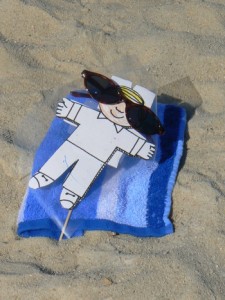 03_flat_stanley_at_the_beach_march_2