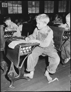 Coal_miner's_child_in_grade_school._Lejunior,_Harlan_County,_Kentucky._-_NARA_-_541367