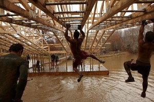 Tough_Mudder_obstacle_Funky_Monkey