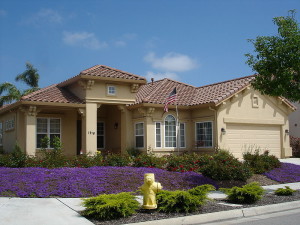 800px-Ranch_style_home_in_Salinas,_California