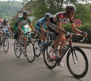 Tour_de_france_2005_8th_stage_olr_02