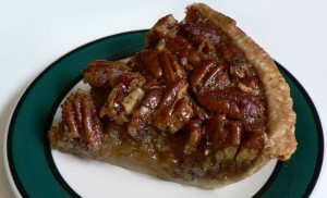 Pecan_pie_slice_(cropped)