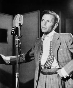 frank-sinatra-1281484_1920